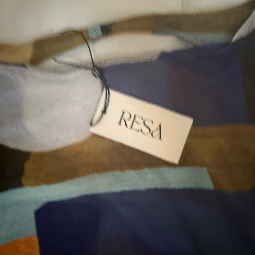 resa BNWT Mia Mini Dress in Deco - Picture 5 of 6